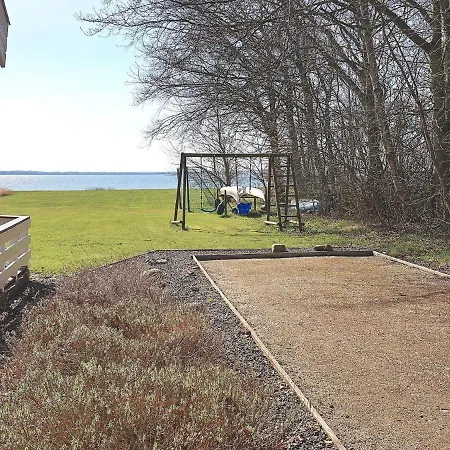 Feriehus Three-bedroom In øster Assels 1