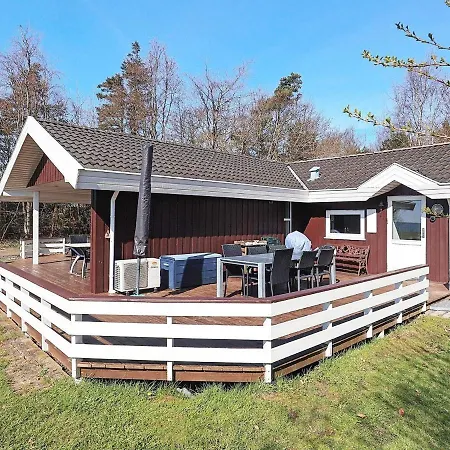 Feriehus Three-bedroom In øster Assels 1