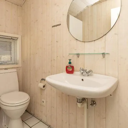 Three-bedroom In Oster Assels 1 Holiday home